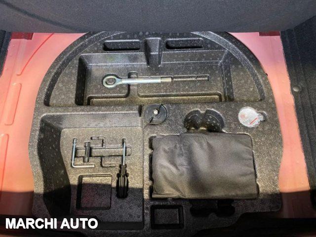FIAT Tipo 1.5 Hybrid DCT 5 porte Red CROSS