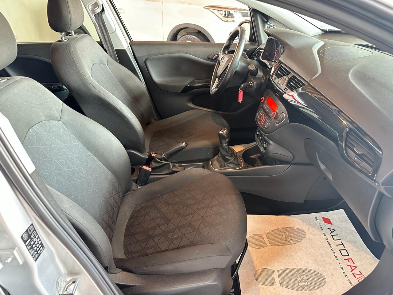 Opel Corsa 1.2 5 porte