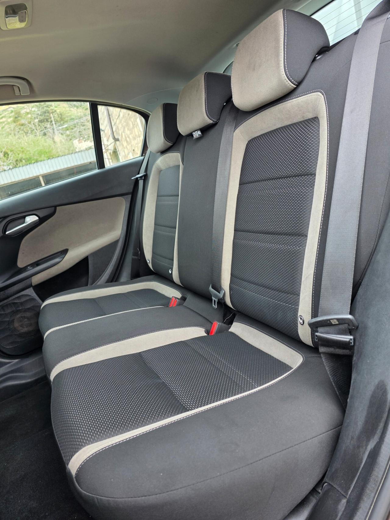 Fiat Tipo 1.6 Mjt S&S SW S-Design