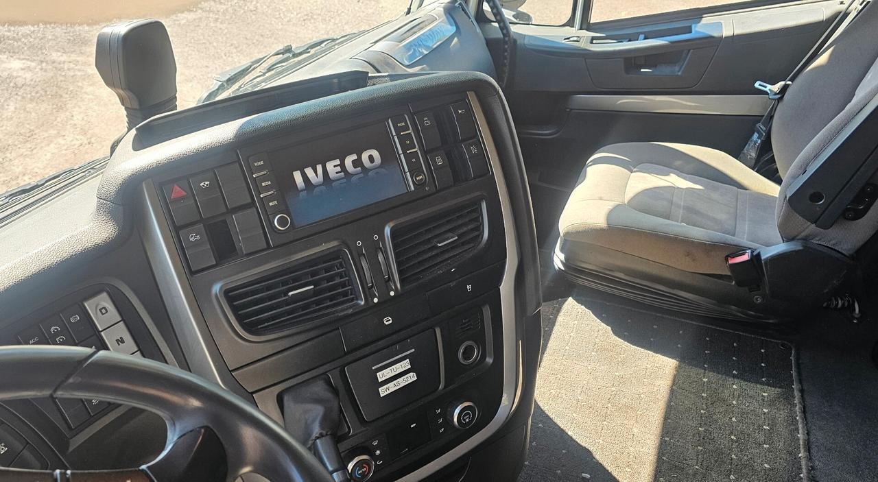 IVECO STRALIS 480 HI-WAY (630.000 km)