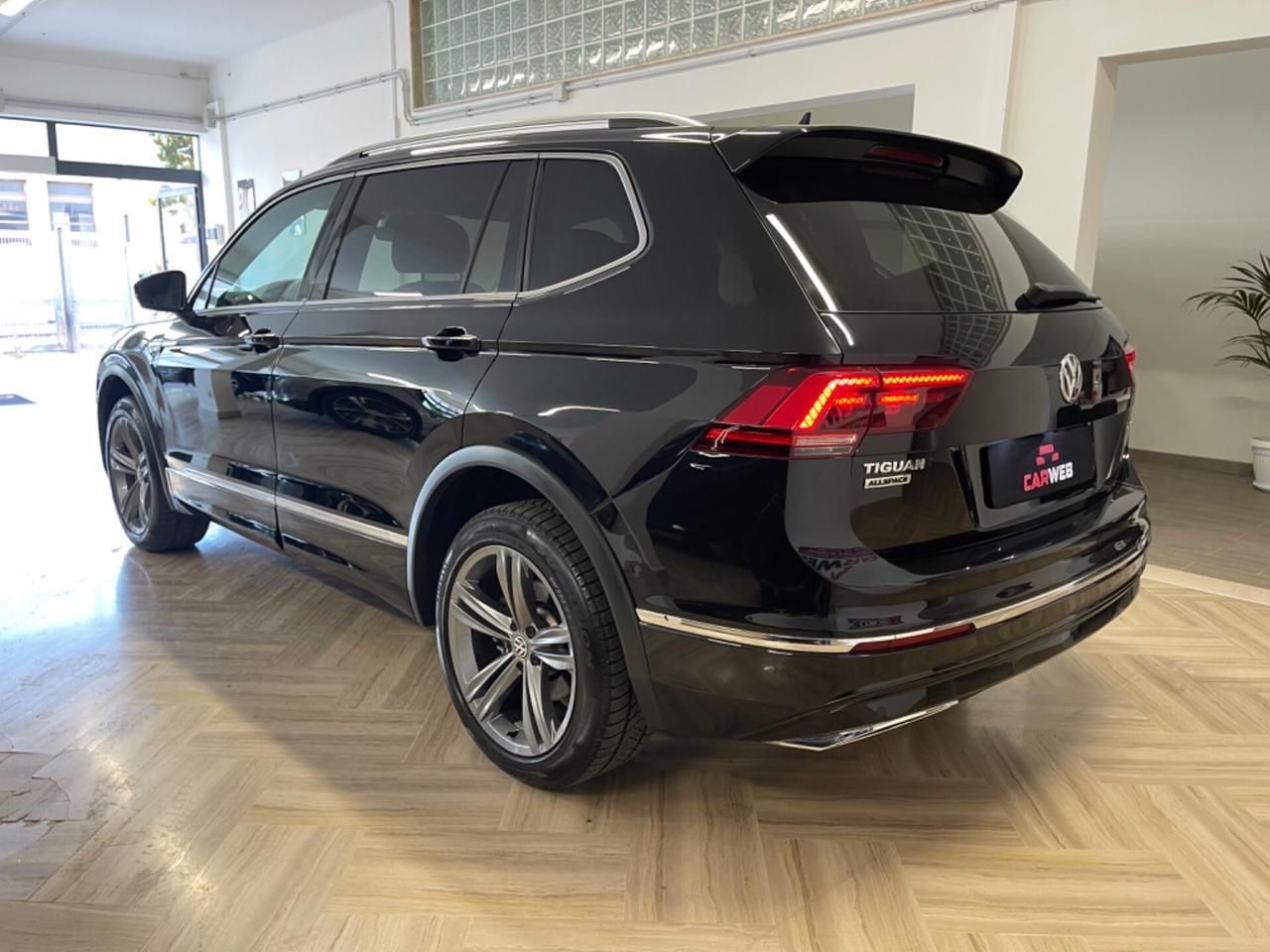 VOLKSWAGEN TIGUAN ALLSPACE TDI R-Line 2020