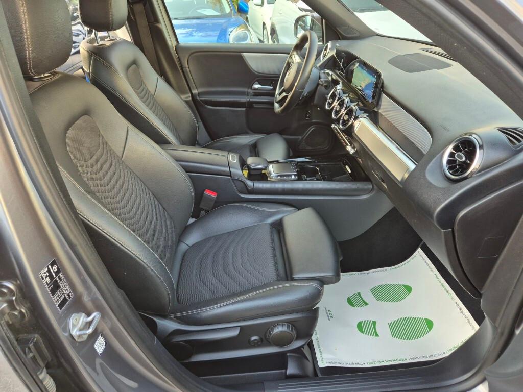 Mercedes GLB 180 d Automatic Sport con Garanzia