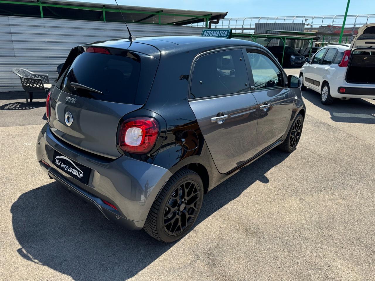 Smart ForFour 90 0.9 Turbo twinamic Brabus Style