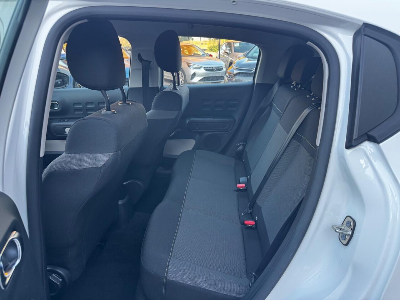 C3 BlueHDi 100 S&S Feel Navi Airbump castelletto 8