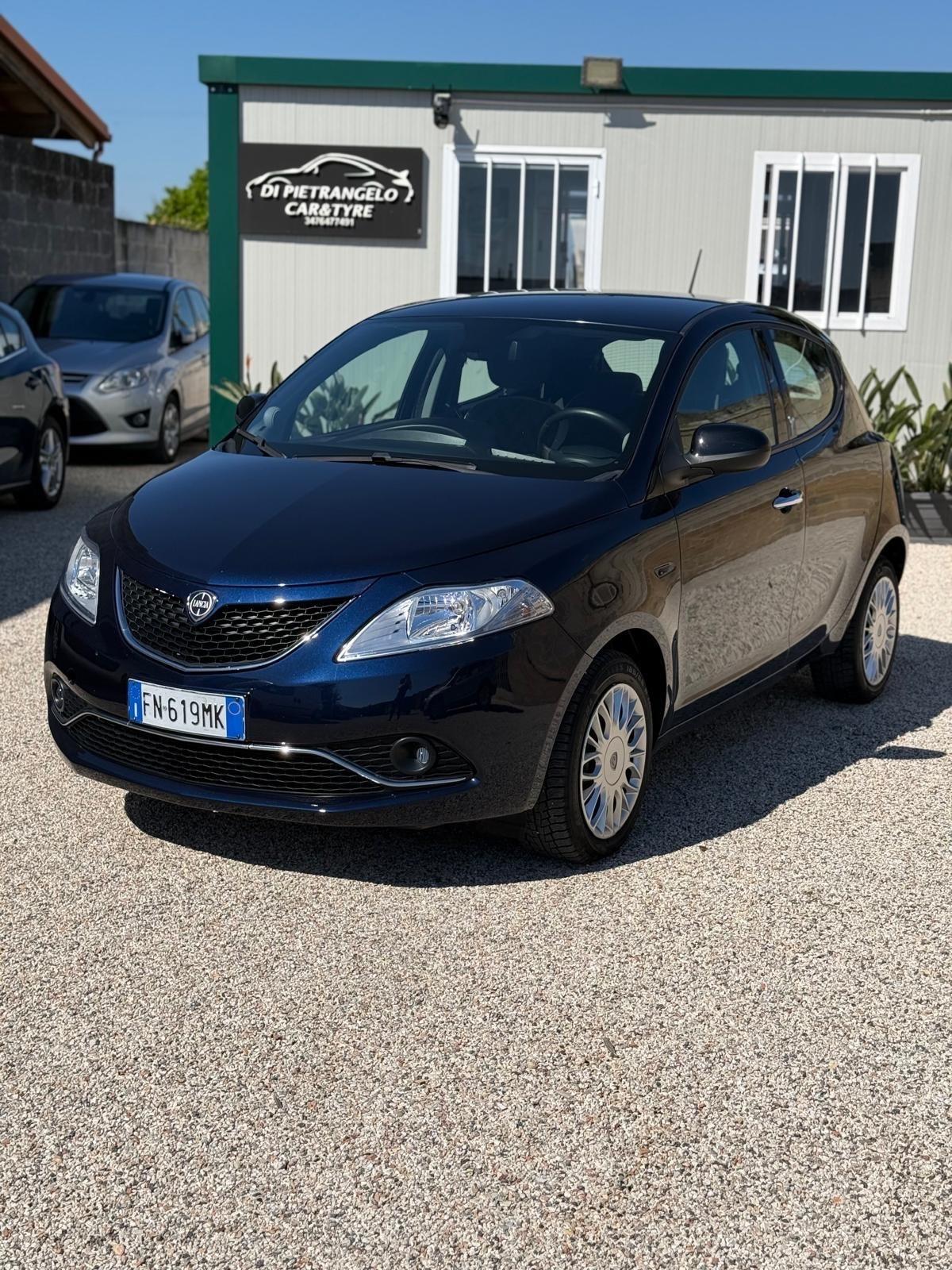 Lancia Ypsilon 1.3 MJT 16V 80 CV 5 porte S&S Gold