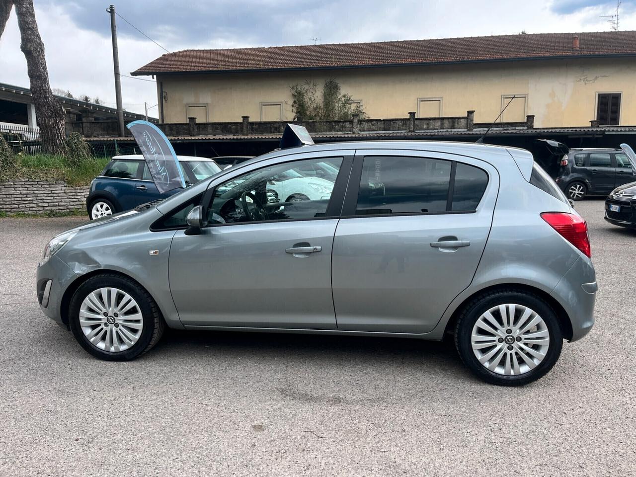 Opel Corsa 1.2 85CV 5 porte GPL-TECH