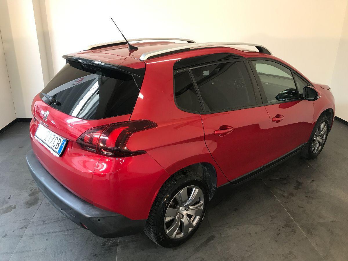 PEUGEOT 2008 1.2 82 CV Allure GPL