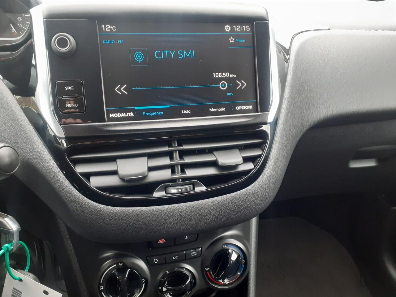 Peugeot 208 PureTech 82 5p. GPL Allure