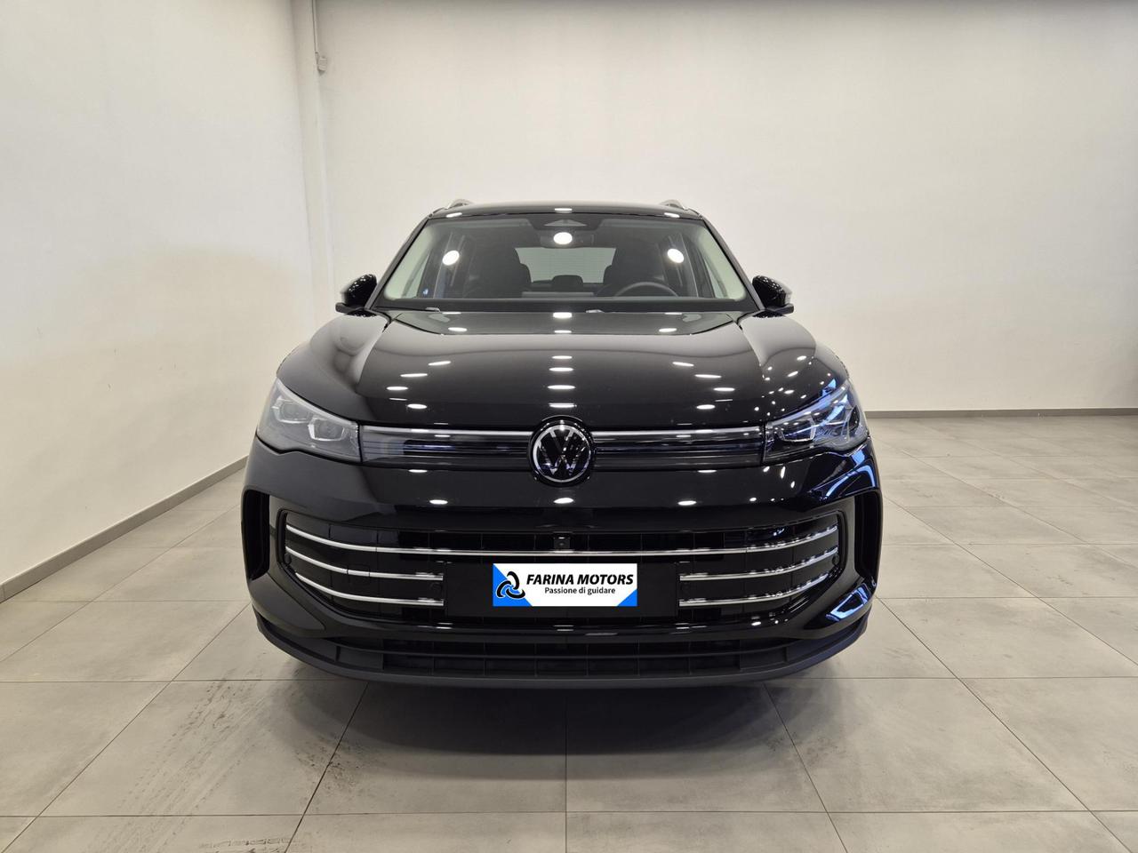 VOLKSWAGEN Tiguan 1.5 eTSI 150 CV ACT DSG Elegance N1 Autocarro