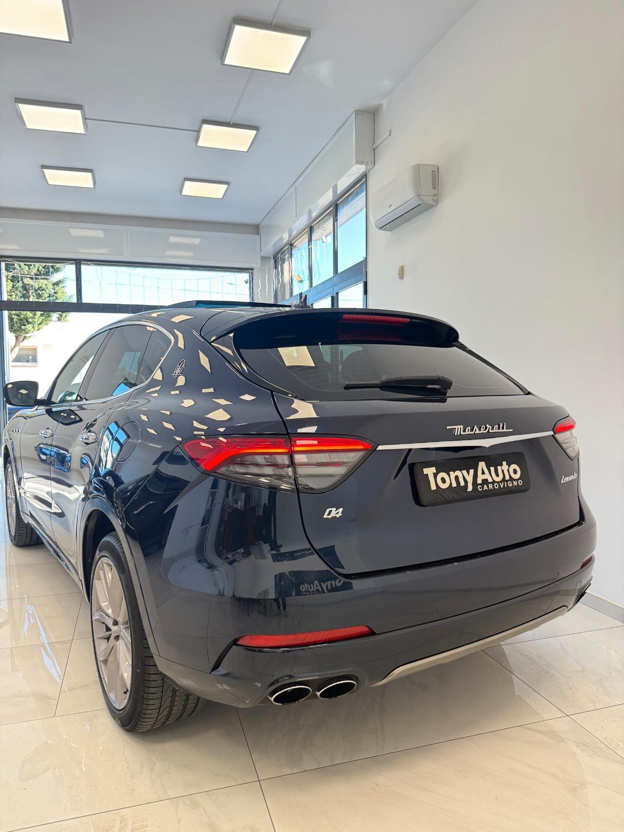 Maserati Levante 3.0 V6 Granlusso 250cv auto TETTO APRIBILE,APPLE CARPLAY,TELECAMERA,NAVIGATORE,PELLE