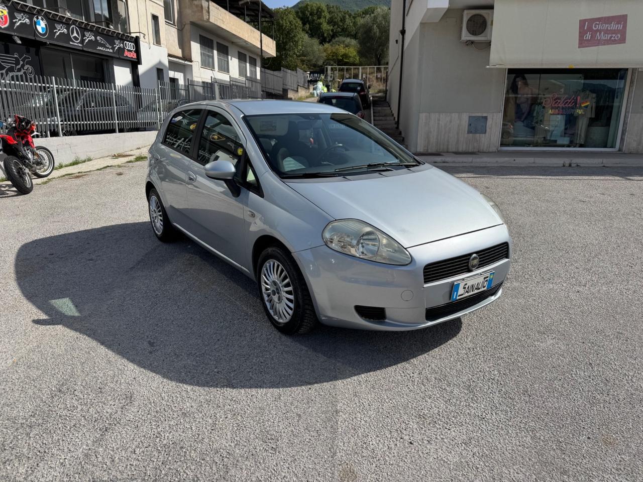 Fiat Punto 1.4 benz/gpl 95cv OK NEOPATENTATI