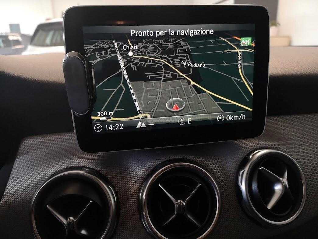 Mercedes-benz GLA 200 180 d Sport 4 MATIC