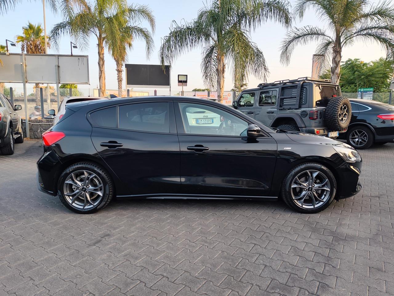 Ford Focus 1.0 EcoBoost Hybrid 125 CV 5p. ST-Line X