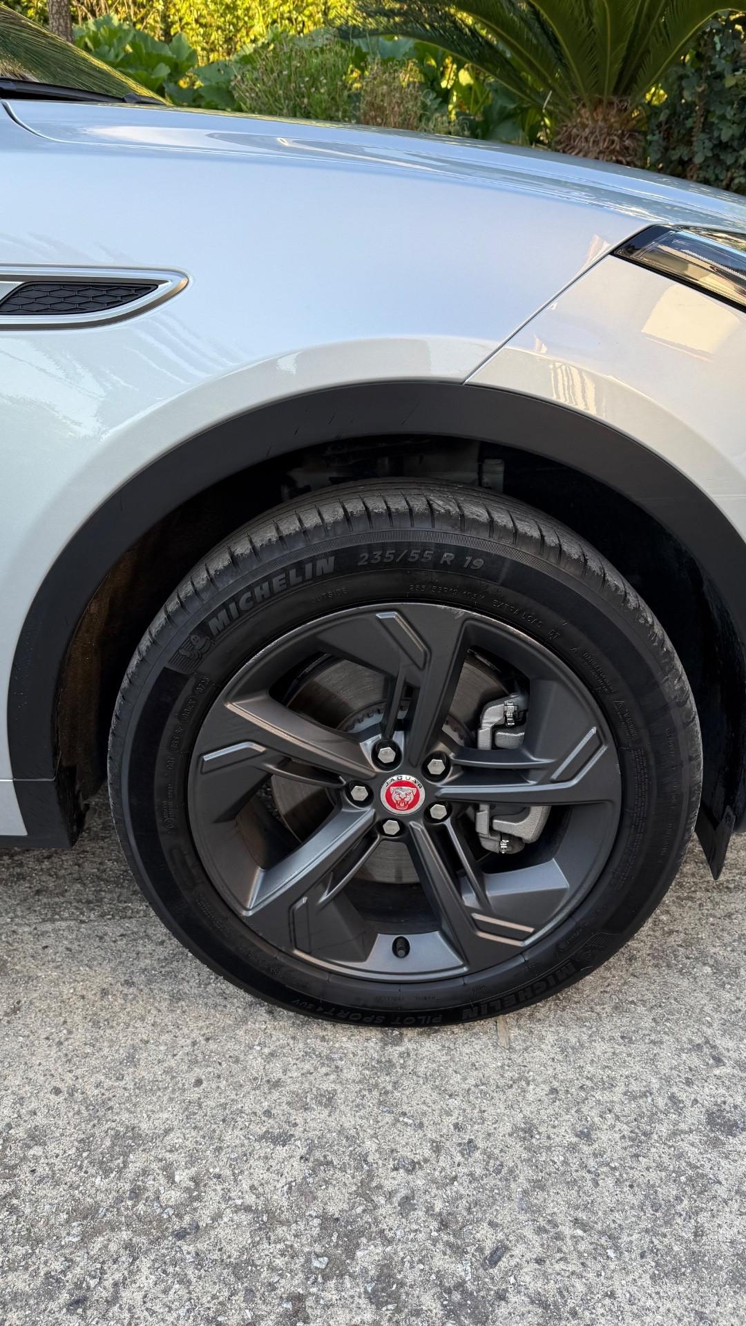 Jaguar E-Pace 2.0D I4 163 CV AWD Auto R-Dynamic S