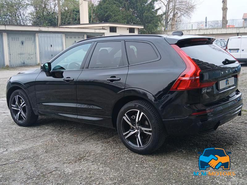 Volvo XC60 2.0 b4 Plus Dark auto N1