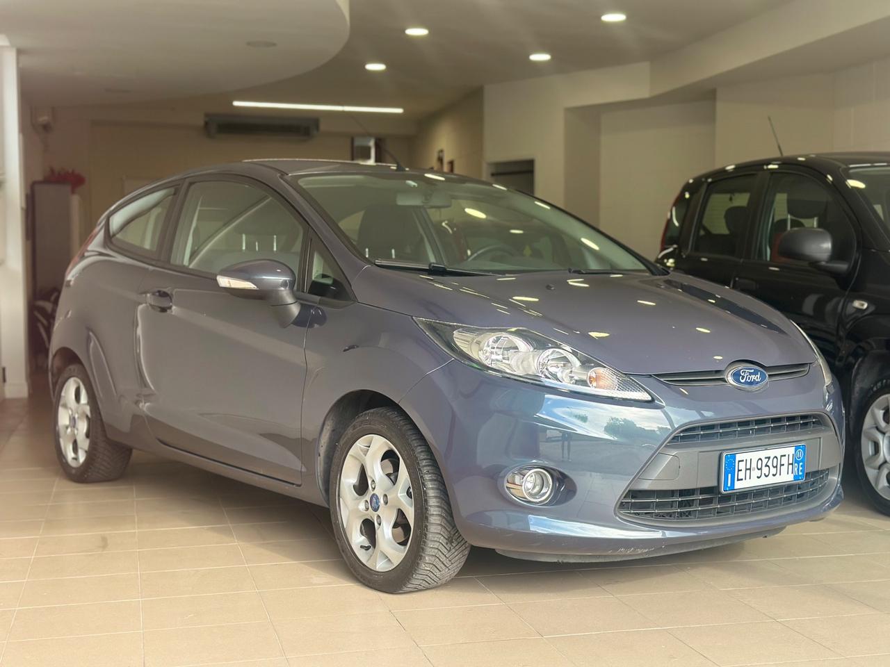 Ford Fiesta 1.4 TDCi 70CV 3 porte Titanium
