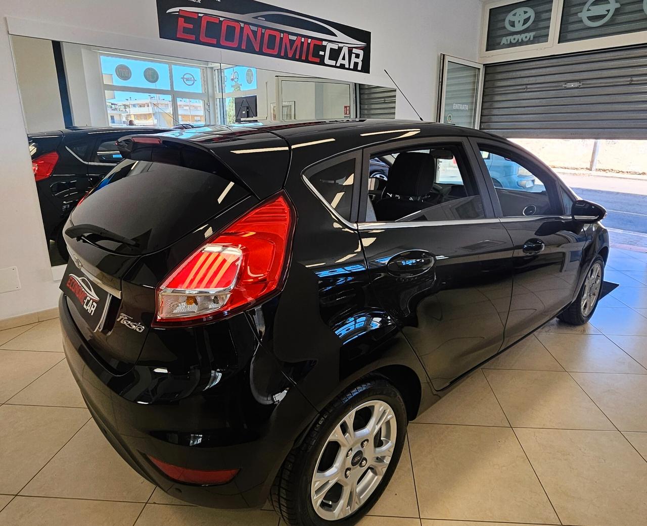 Ford Fiesta 1.5 TDCi 75CV 5 porte Titanium