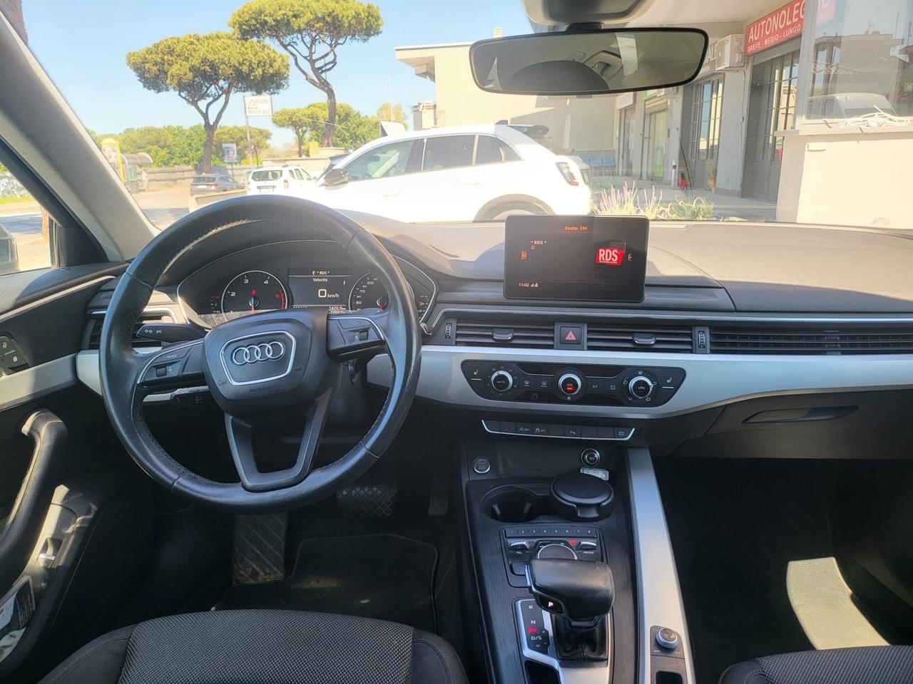 Audi A4 Avant 2.0 TDI 150 CV S tronic line