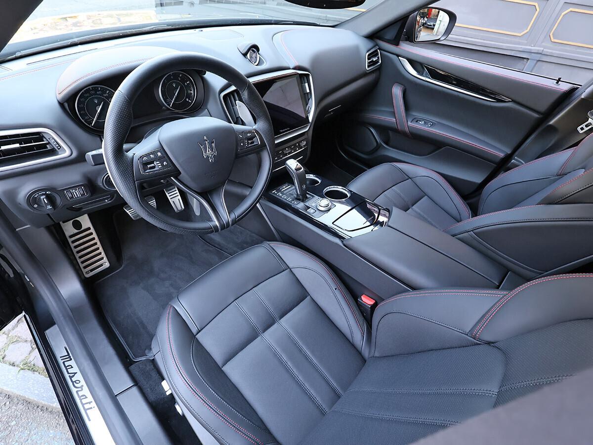 Maserati Ghibli Modena S Q4 3.0 V6 430 cv
