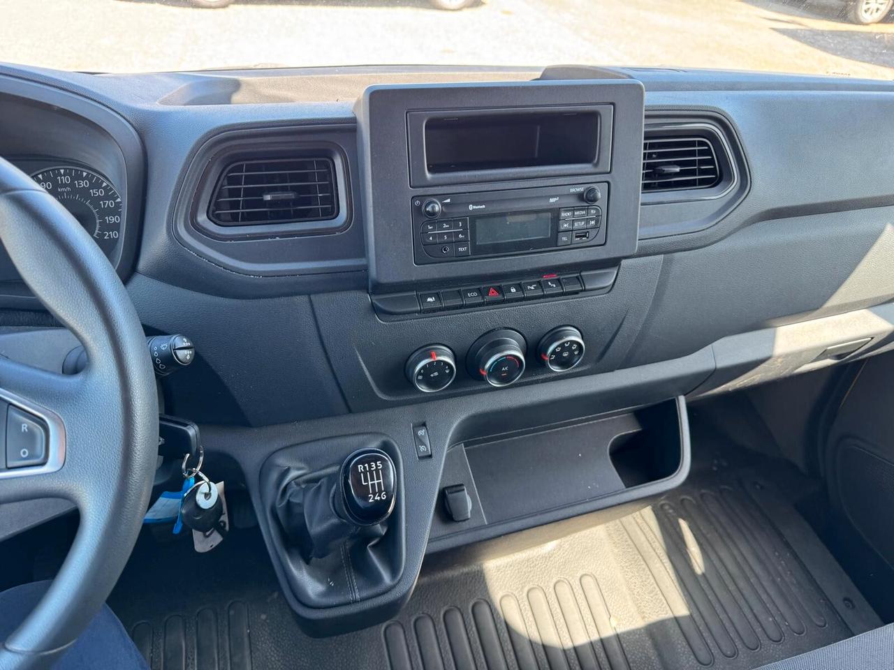 RENAULT Master T28 2.3 dCi 135 L2 H2 Furgone Ice Plus