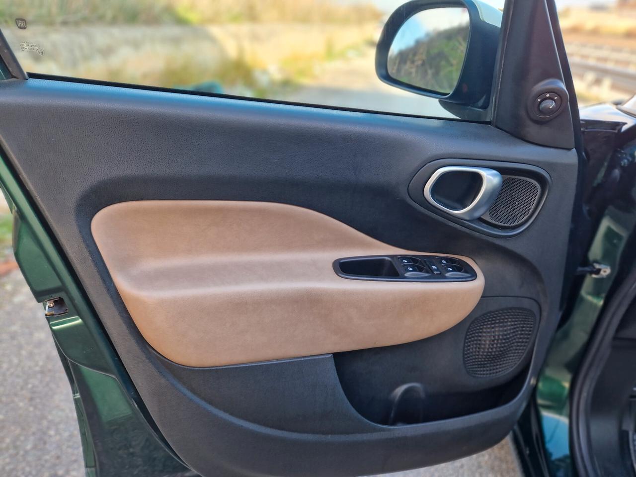 Fiat 500L Living 0.9 TwinAir Turbo Natural Power Lounge