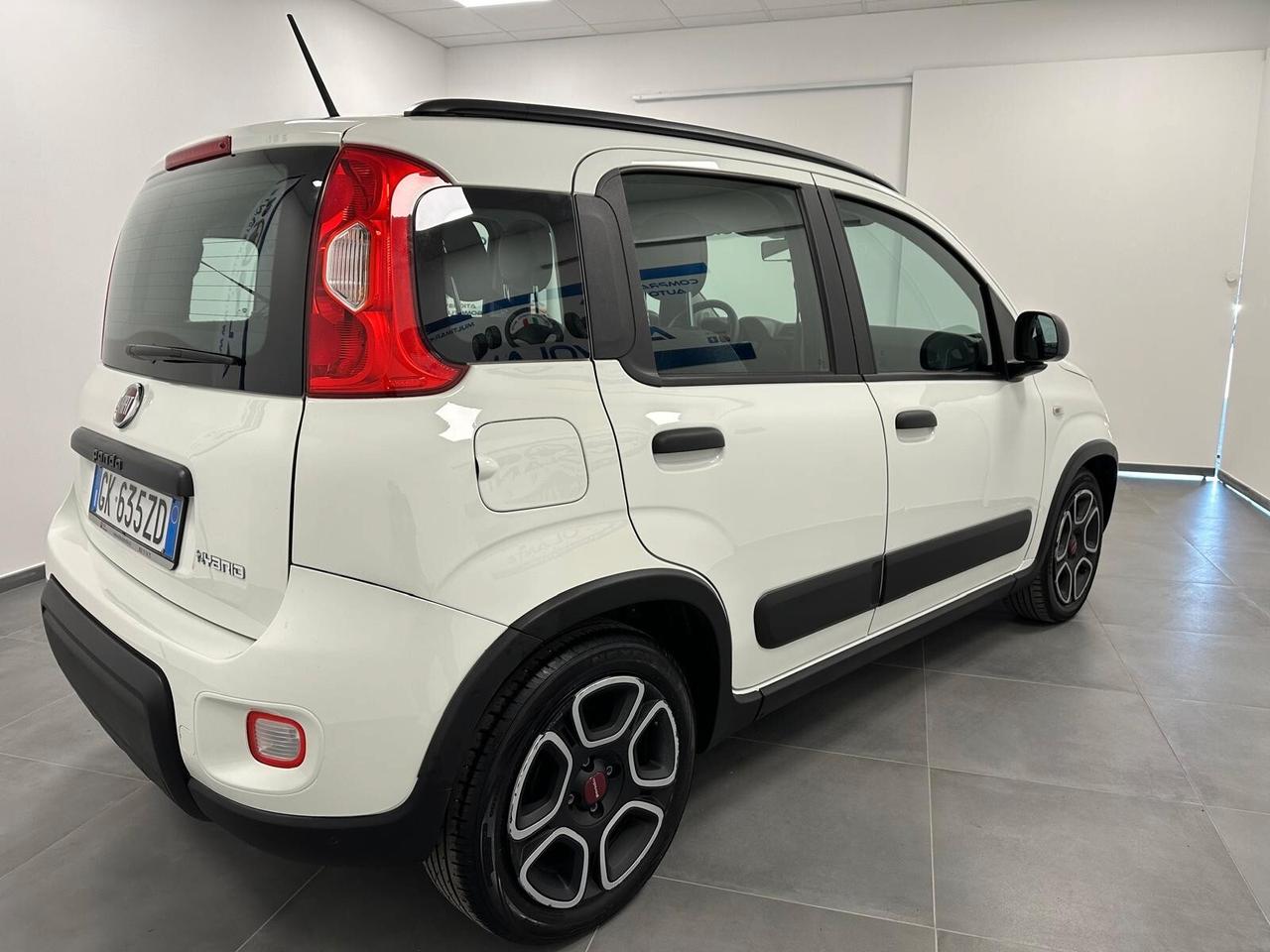 Fiat Panda 1.0 FireFly S&S Hybrid Red - Solo 40Mila Km.