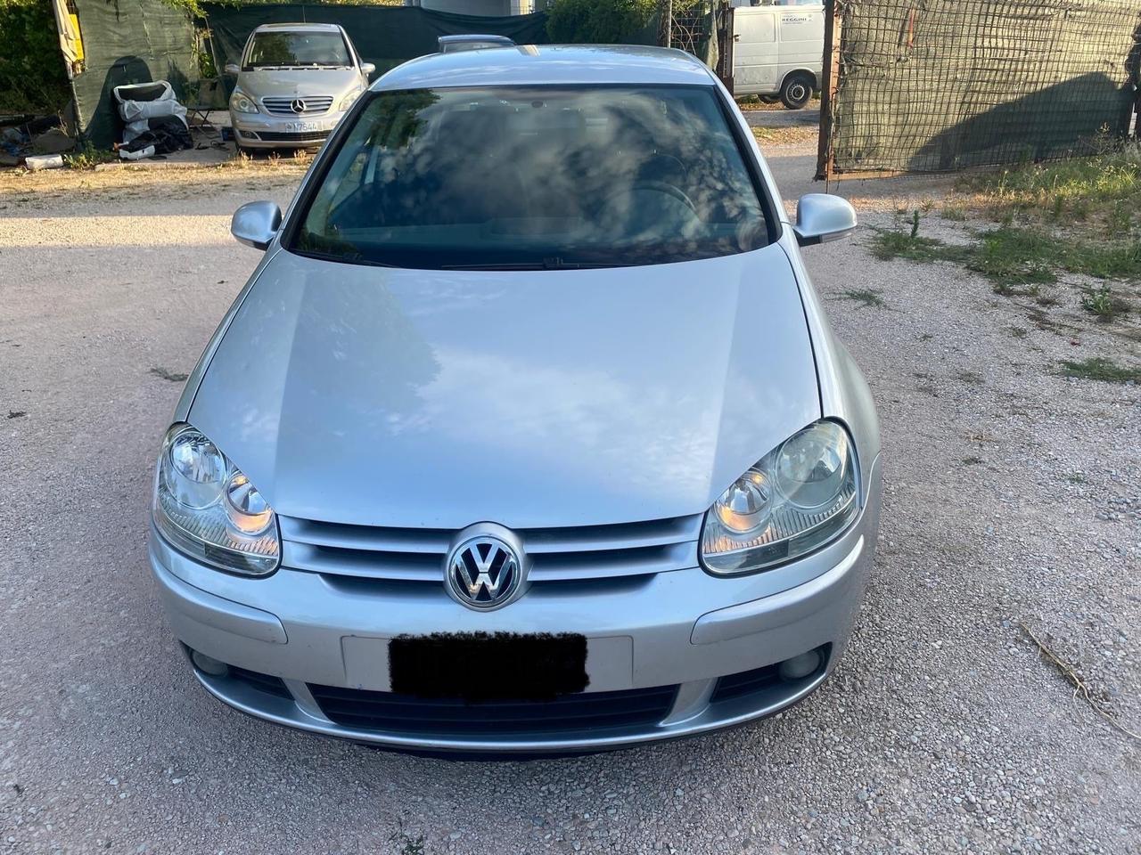 Volkswagen Golf 2.0 16V TDI 5p. Sportline