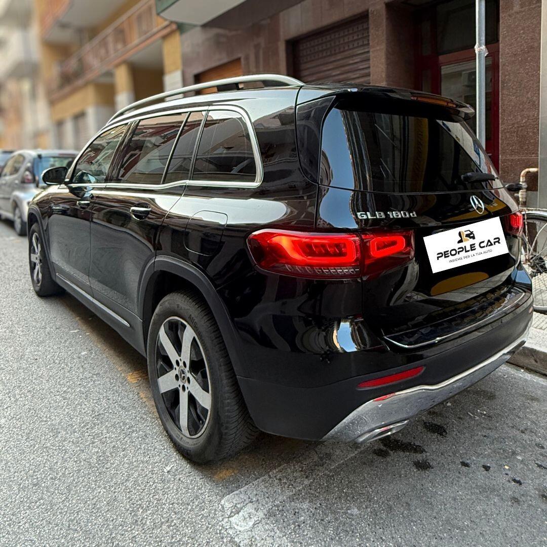 Mercedes GLB 180 d Automatic Sport