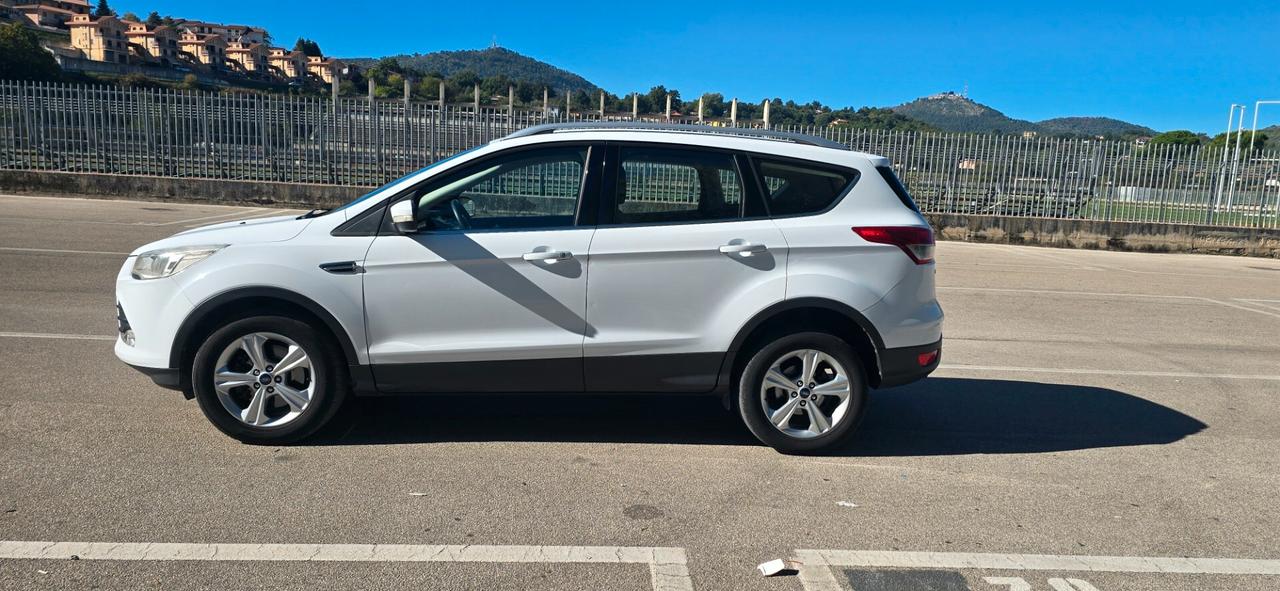 Ford Kuga 2.0 TDCi 140 CV 2WD Titanium DPF