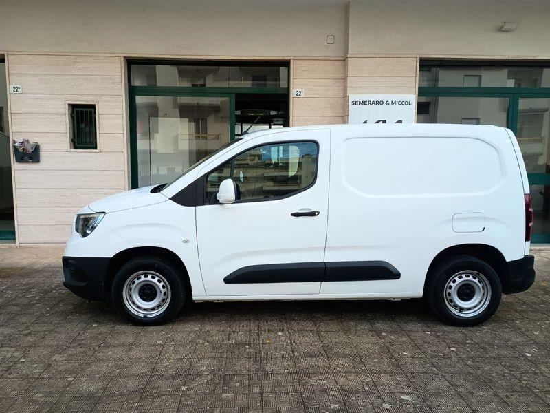 OPEL Combo Cargo - Combo cargo 1.5d 100cv L1H1 Edition mt5