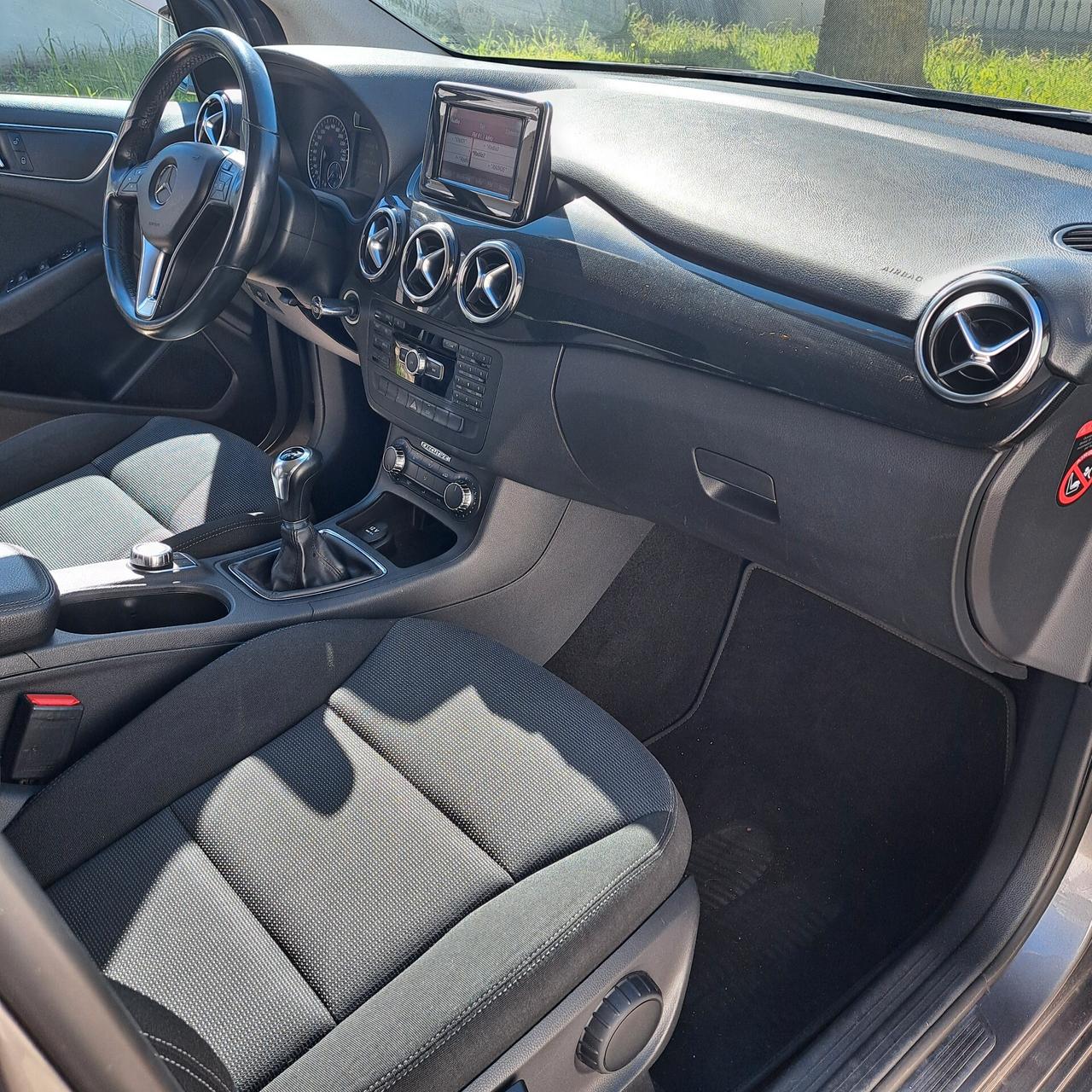 Mercedes-benz B 180 CDI