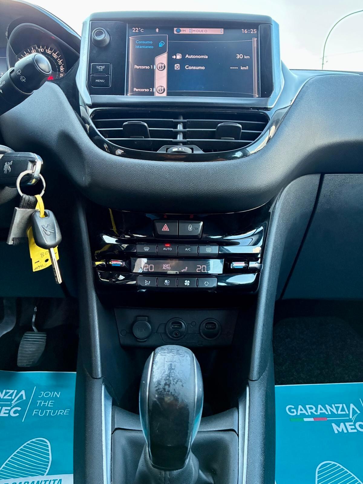 Peugeot 208 1.2 VTI 82 CV 5P ALLURE - OK NEOPATENTATO
