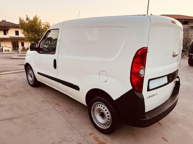 FIAT DOBLO NATURAL POWER 1.4 TJET 3POSTI CLIMA METANO