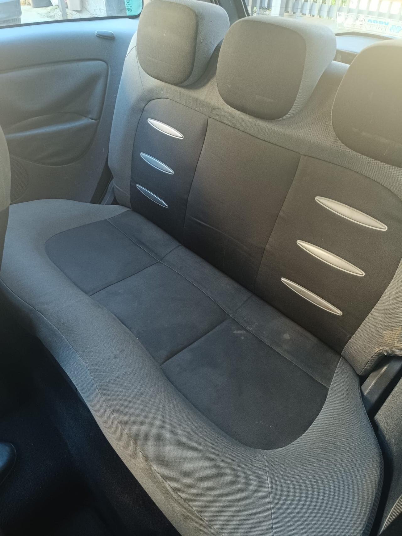 Lancia Ypsilon 1.2 Argento