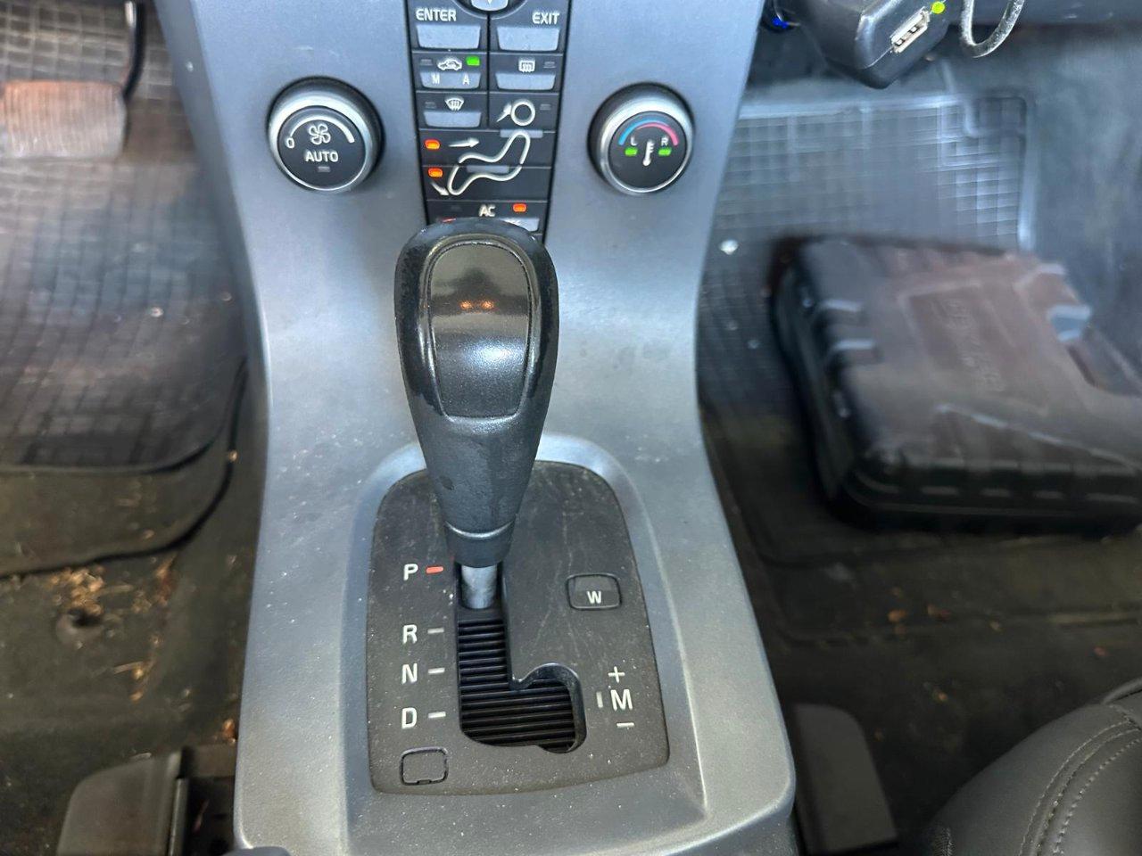 Volvo C70 Coupe 2.4 d5 Summum auto