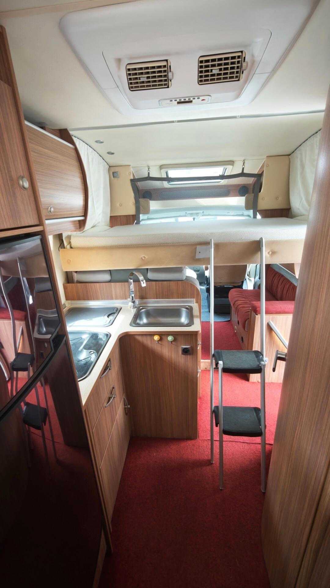 Burstner su Ducato 130cv con Gemelli e basculante