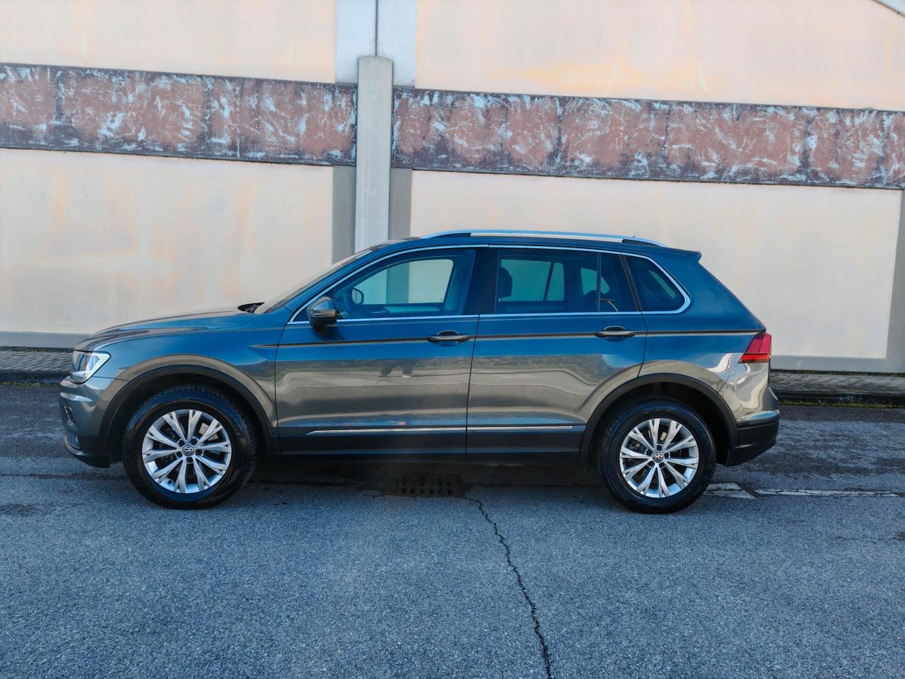 Volkswagen Tiguan 2.0 TDI 150 CV SCR DSG 4MOTION UNIPROPRIETARIO KM VERI