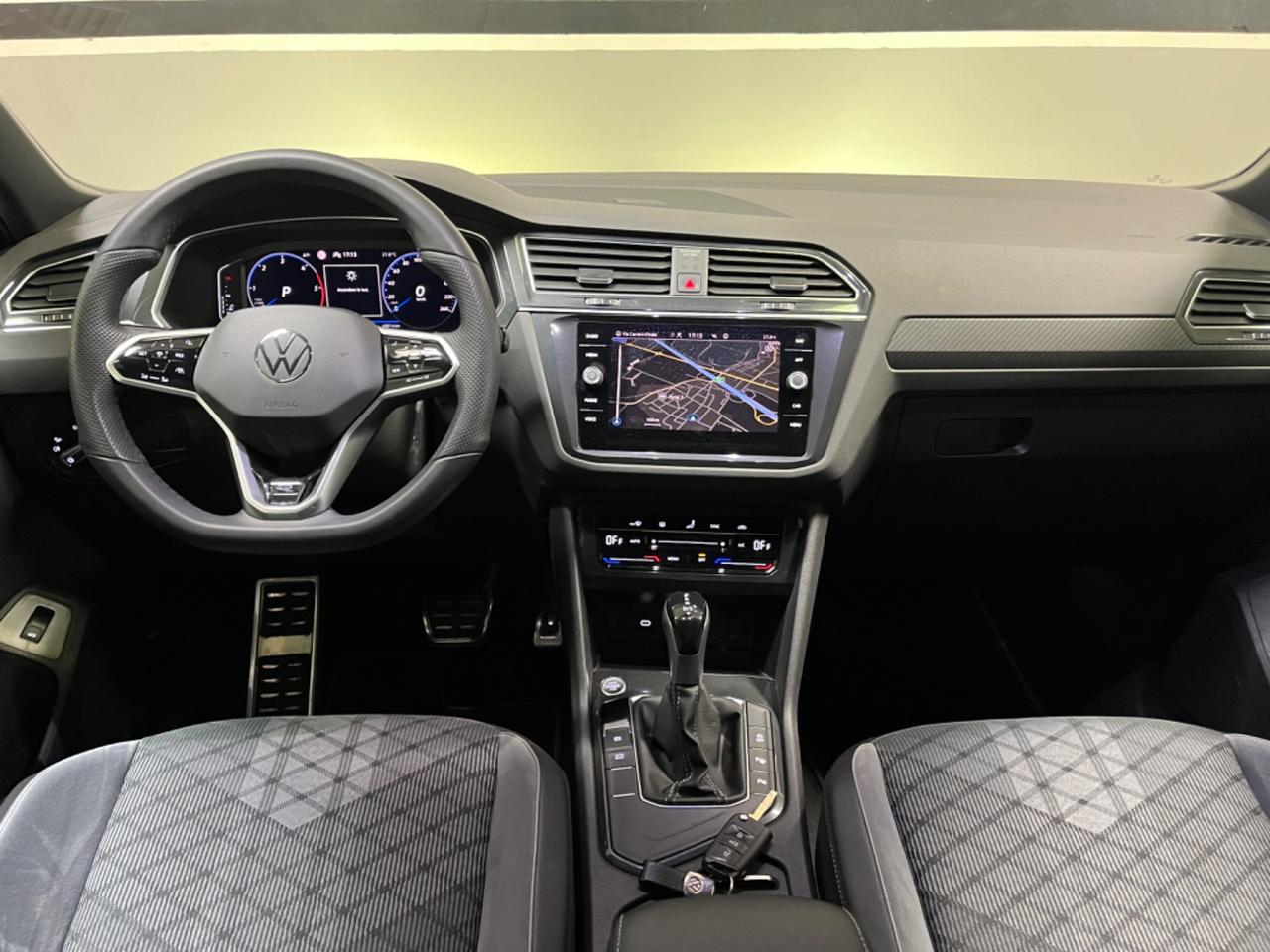 Volkswagen Tiguan 2.0 TDI 150 CV SCR DSG R-Line