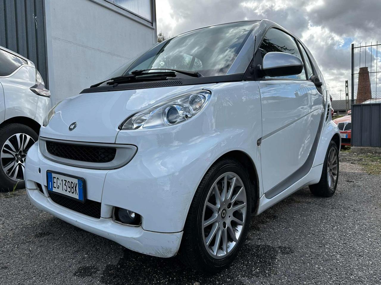 Smart ForTwo 800 40 kW coupé passion cdi
