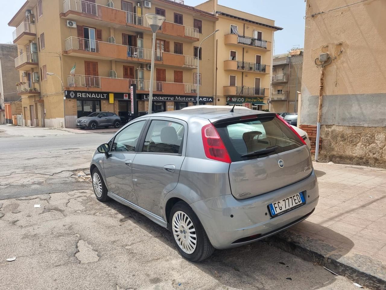 Fiat Grande Punto 1.3 MJT 75 CV 5 porte