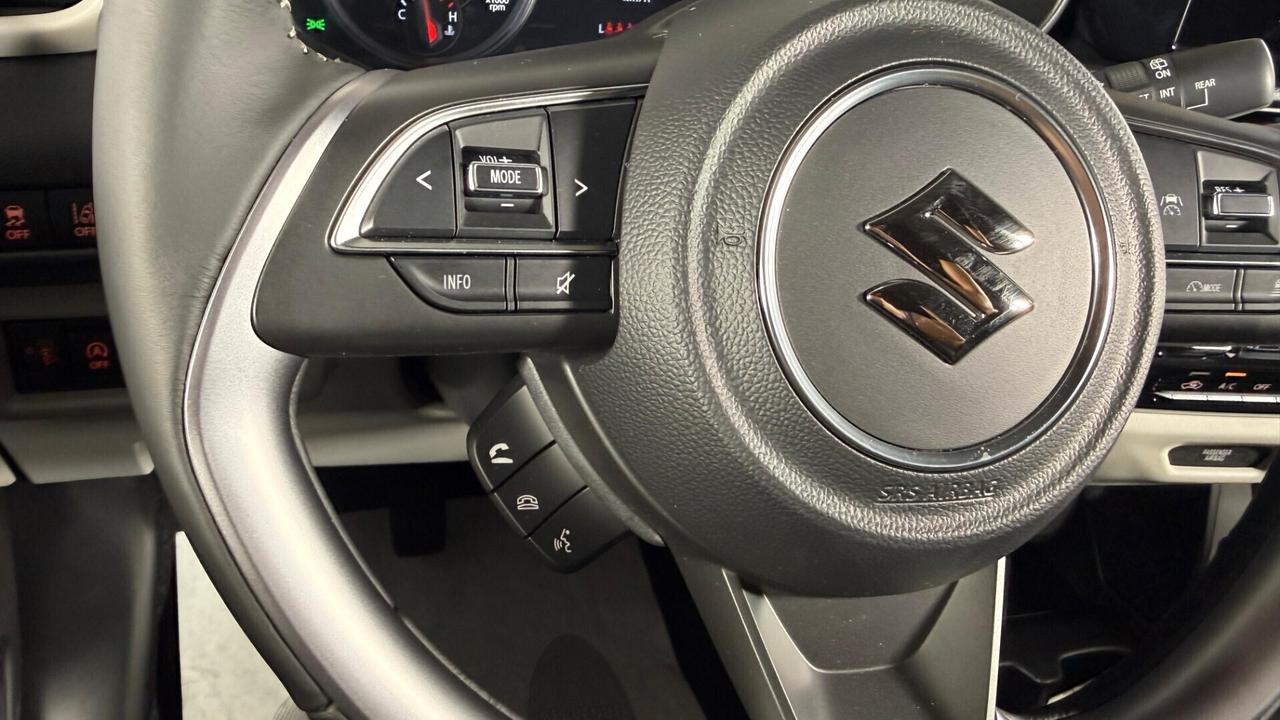 Suzuki Swift 1.2 Hybrid Top