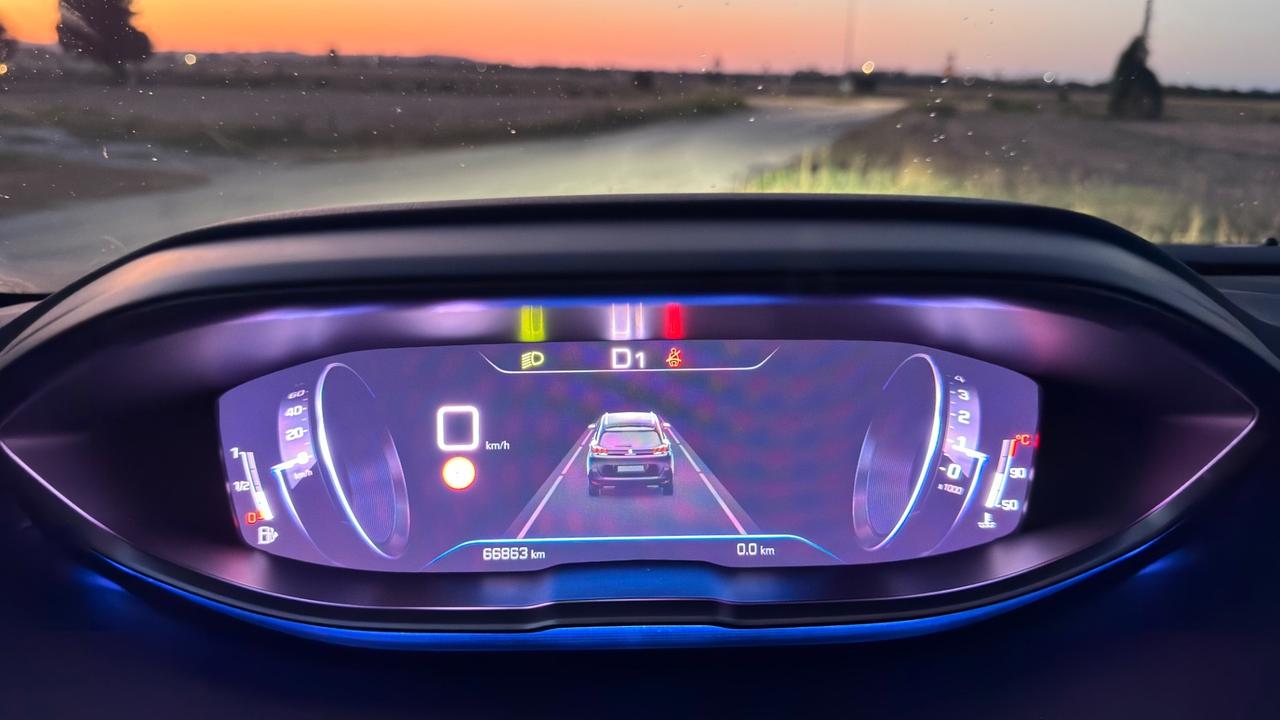 Peugeot 5008 BlueHDi 130 S&S EAT8 Allure Pack