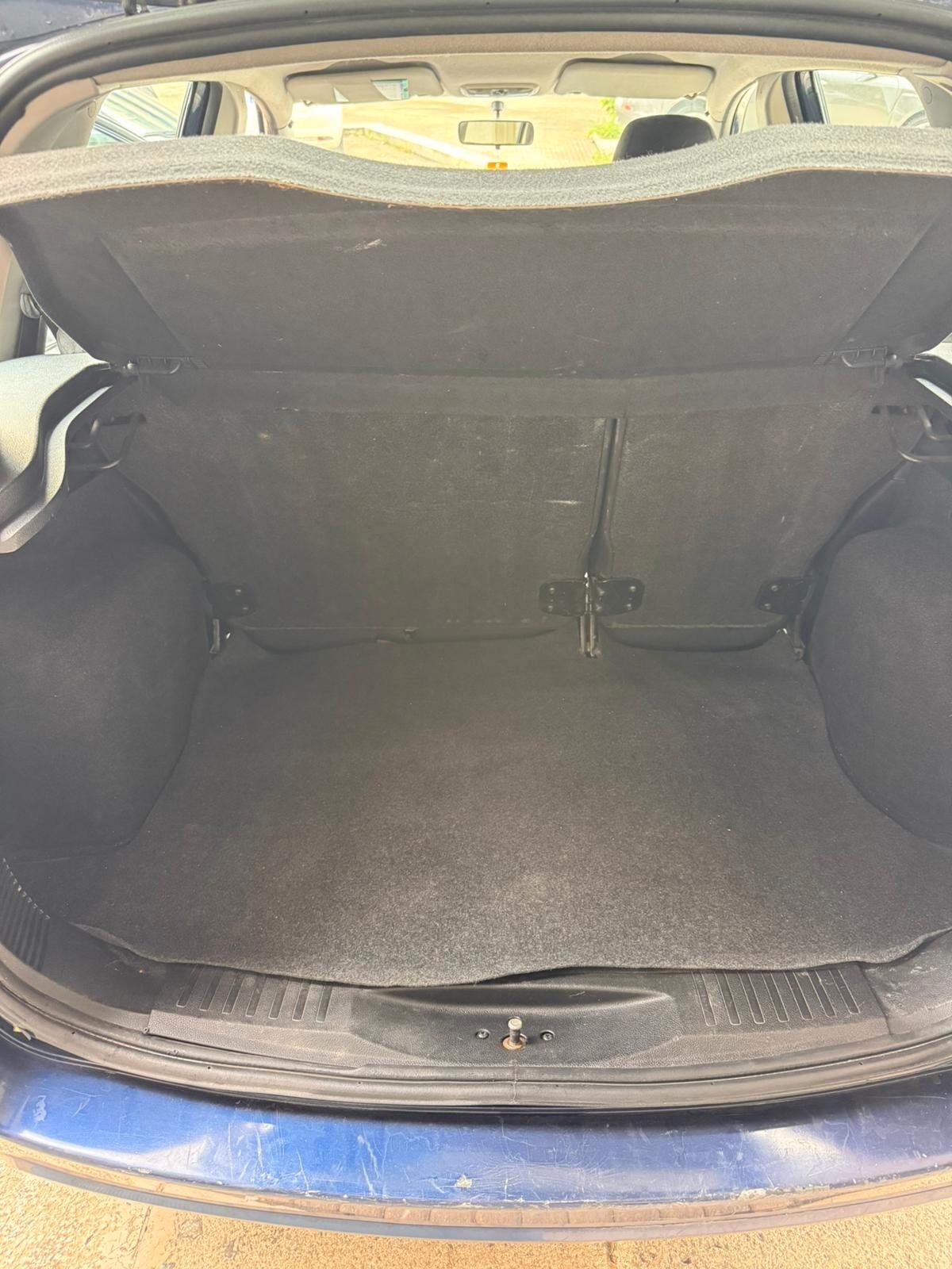 Ford Fusion 1.4 TDCi 5p. Leather