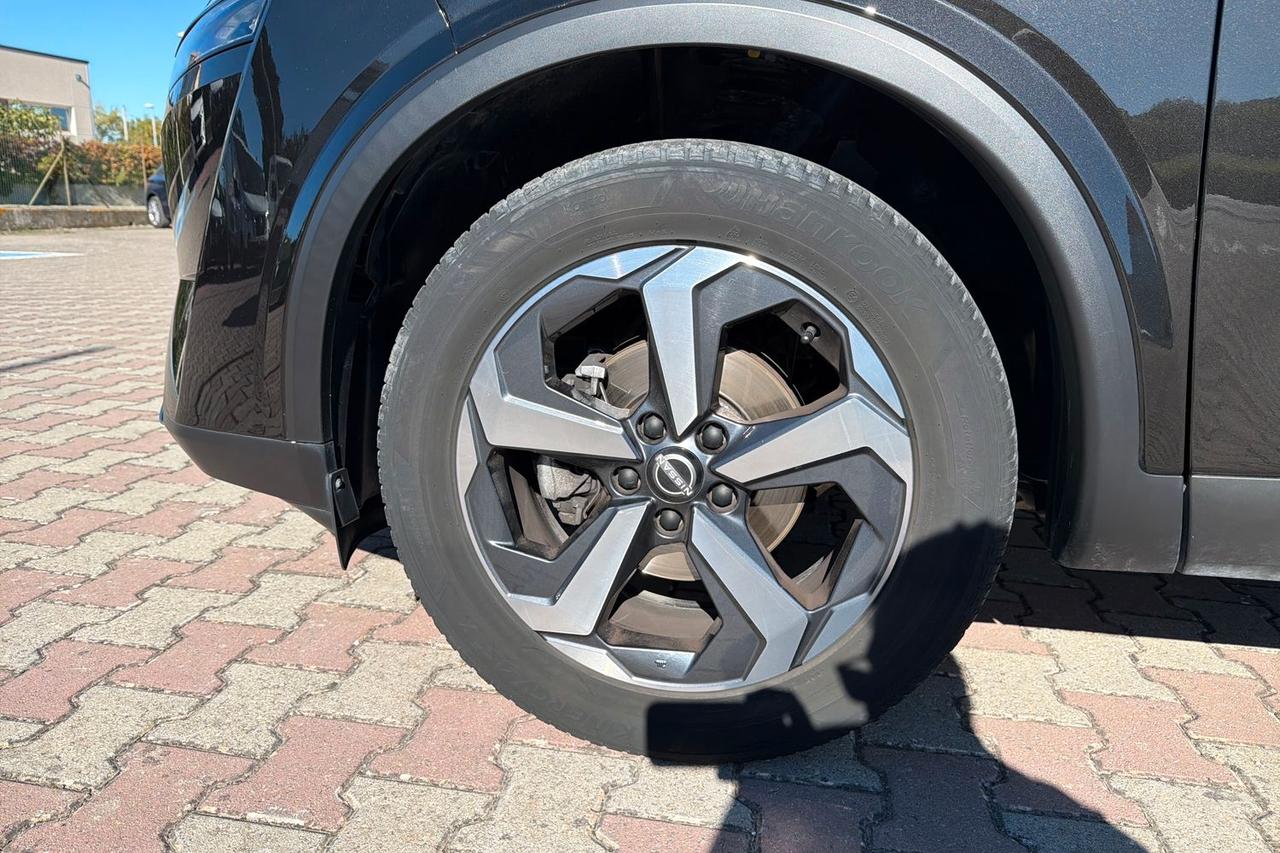 NISSAN QASHQAI N-CONNECTA MHYB 140CV