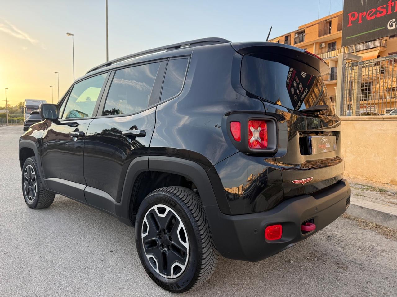 Jeep Renegade 2.0 Mjt 170CV 4WD Active Drive Low Trailhawk
