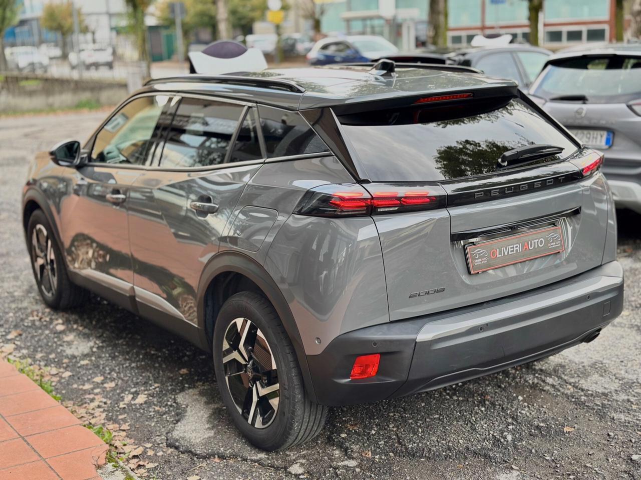 Peugeot 2008 Allure + Camera Pack PREZZO VERO