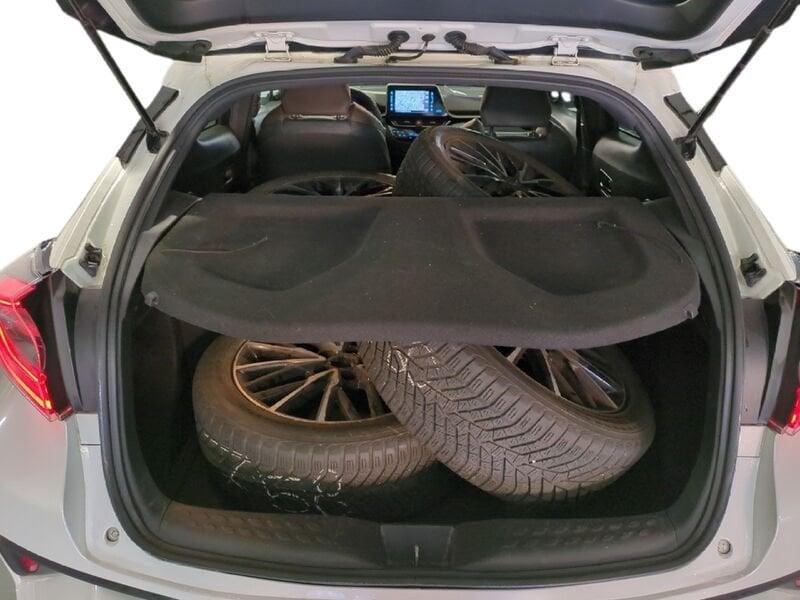 Toyota C-HR C-HR 1.8 Hybrid E-CVT Lounge