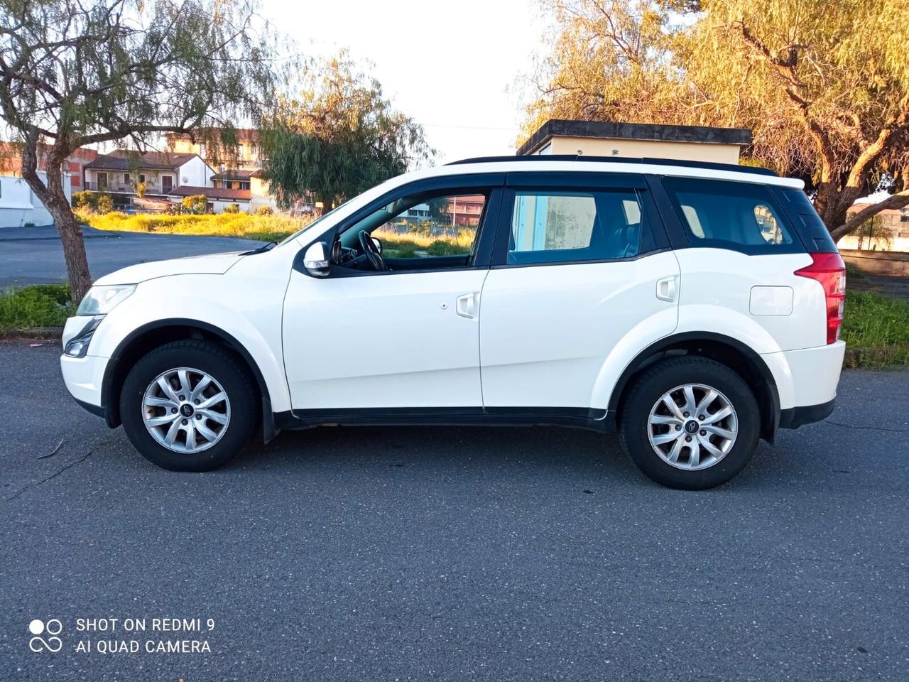 Mahindra XUV500 2.2 CDi 140cv (Motore Mercedes) FWD W8