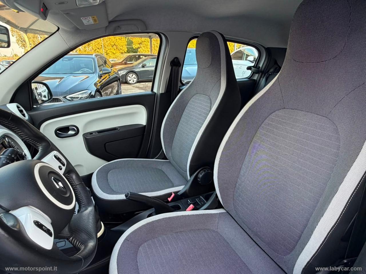 RENAULT Twingo SCe Lovely