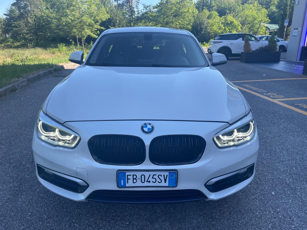 Bmw 116 116d 5p. Urban life*Automatik*Neopatentati*Cerchi*Navi*